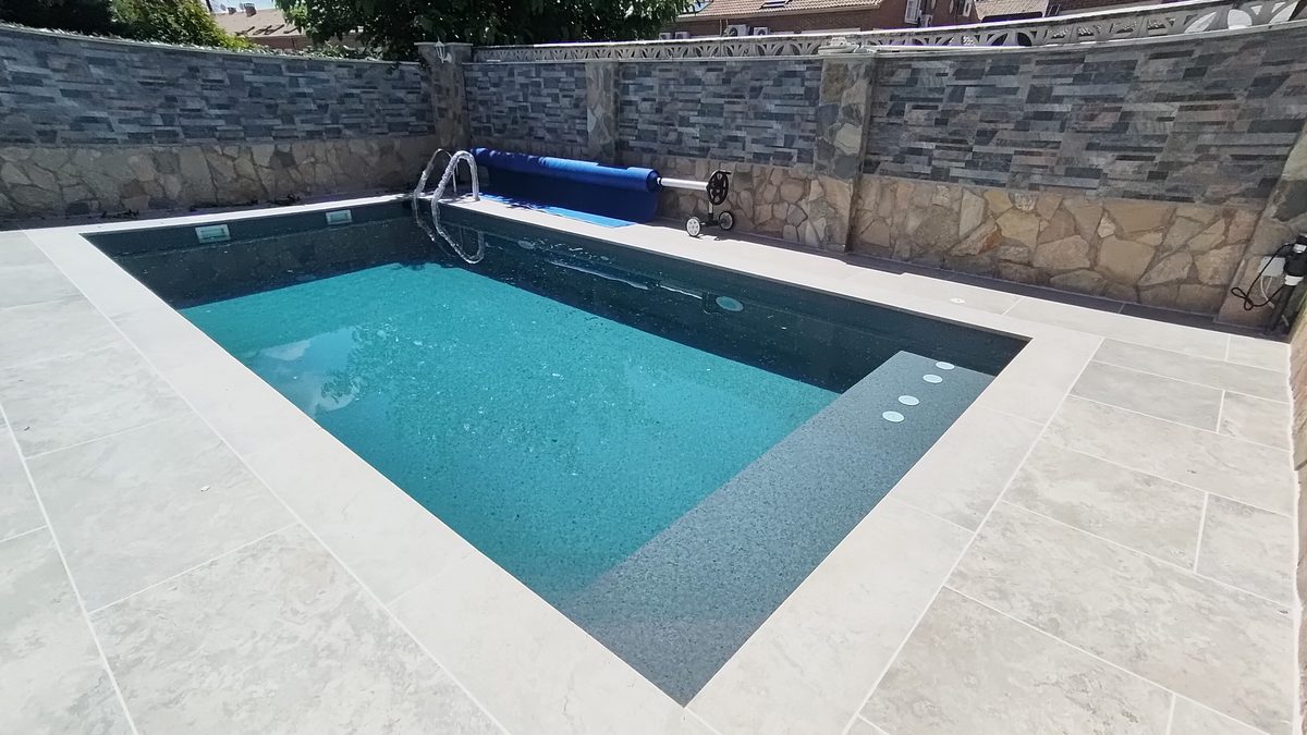 Piscina con Lámina Armada - Proliner Pool & Spa